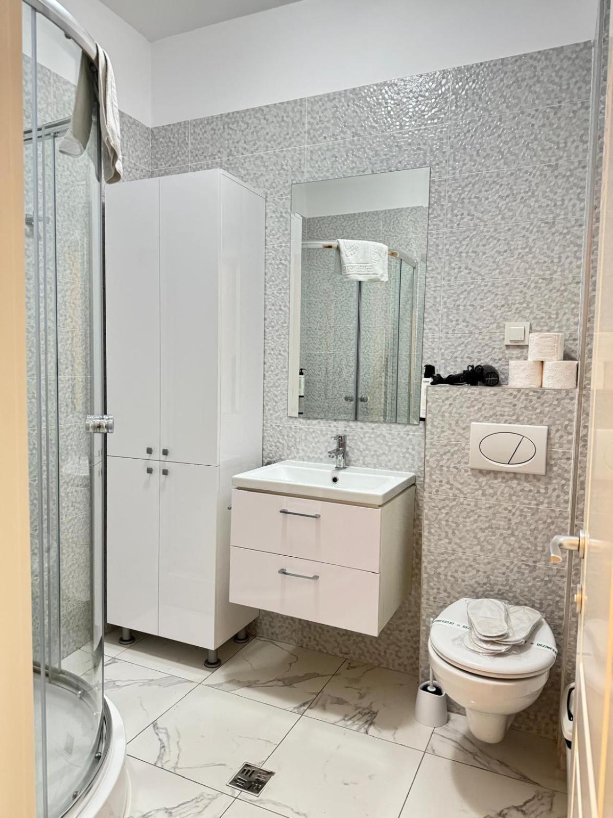 Lazar Tower Apartments with 2 Bedroom and Parking near Palas view 4