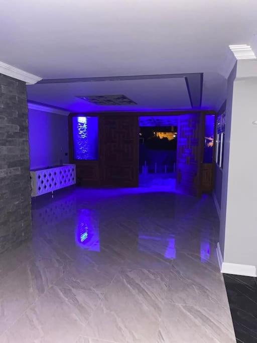 villa blue palast