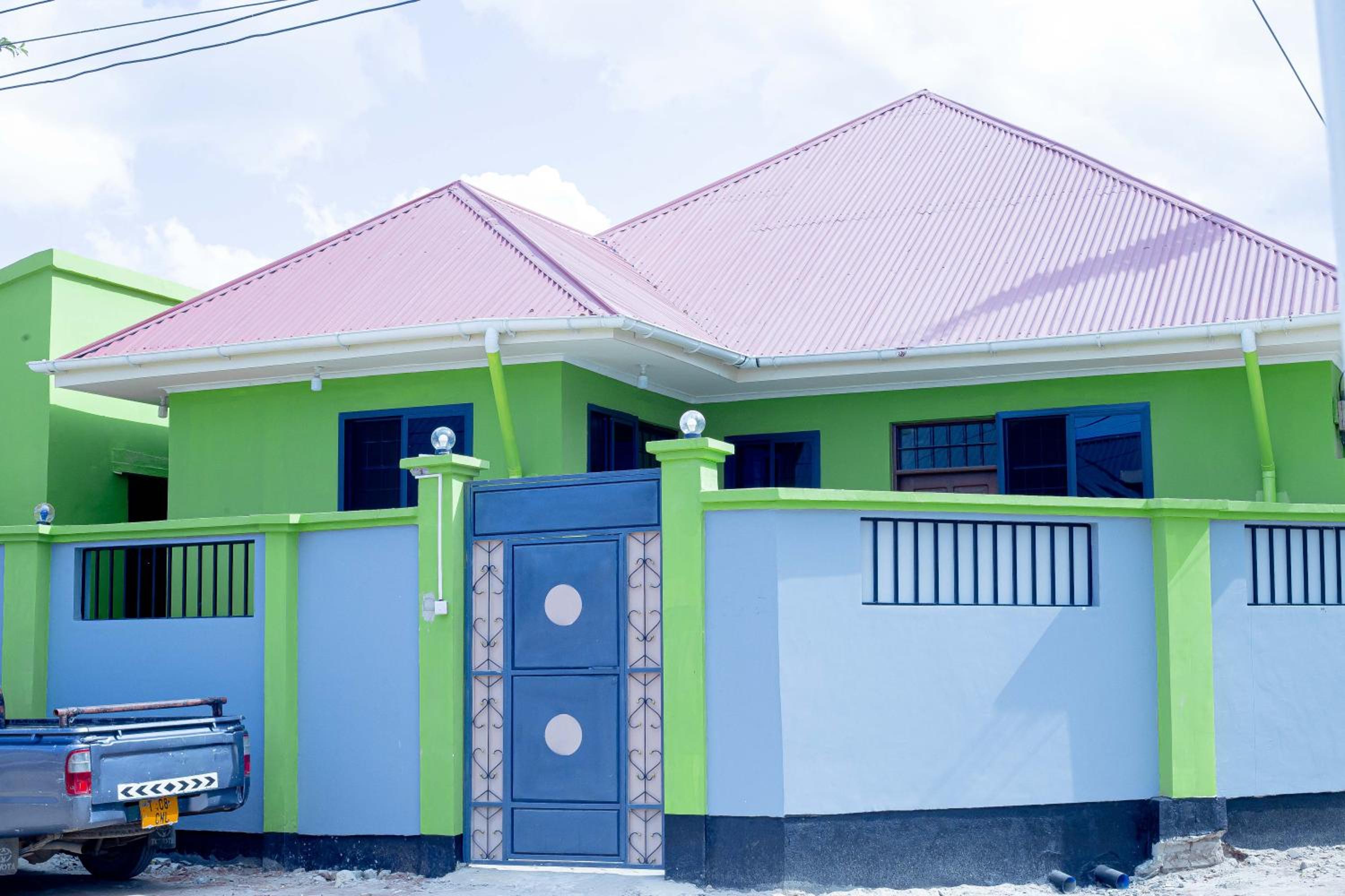 L&j modern backpackers BnB