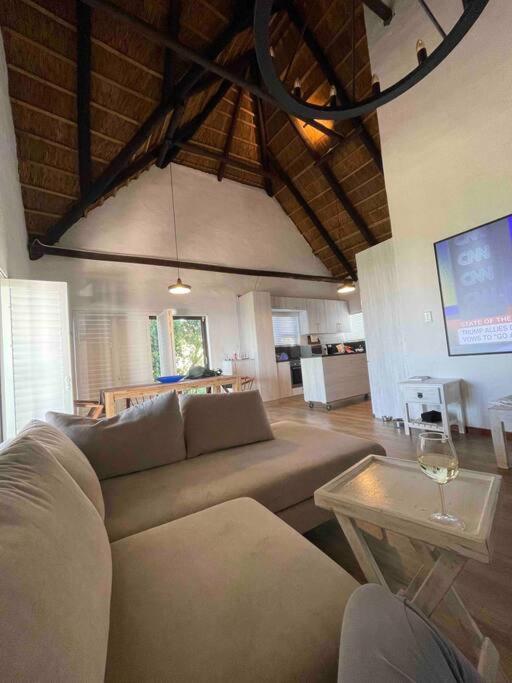 1 Waterkant luxury home view 4