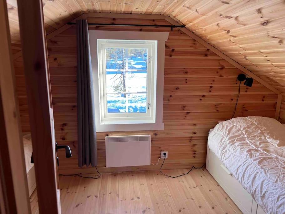 Delikat tømmerhytte på Blefjell