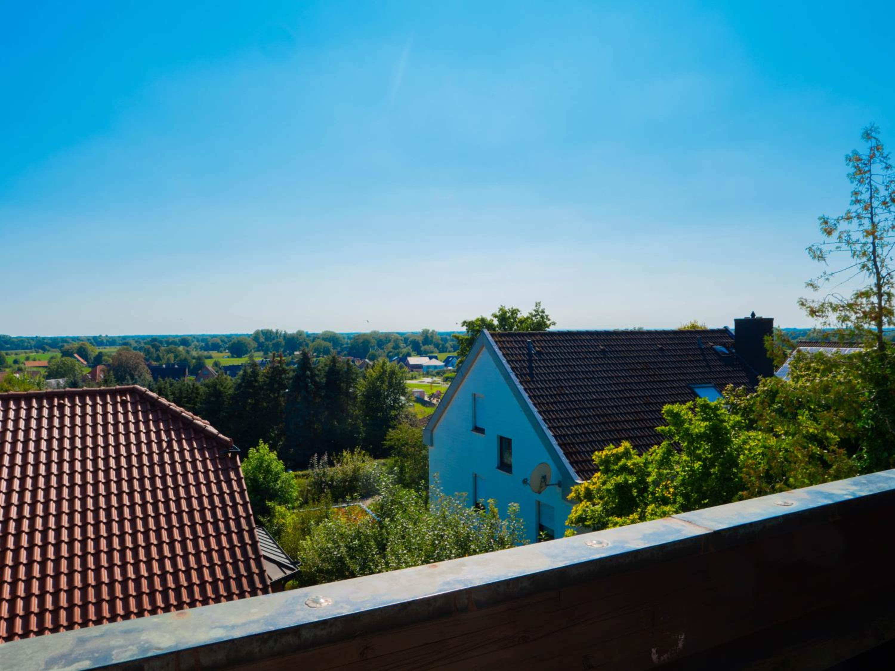 Hillside View Apartment