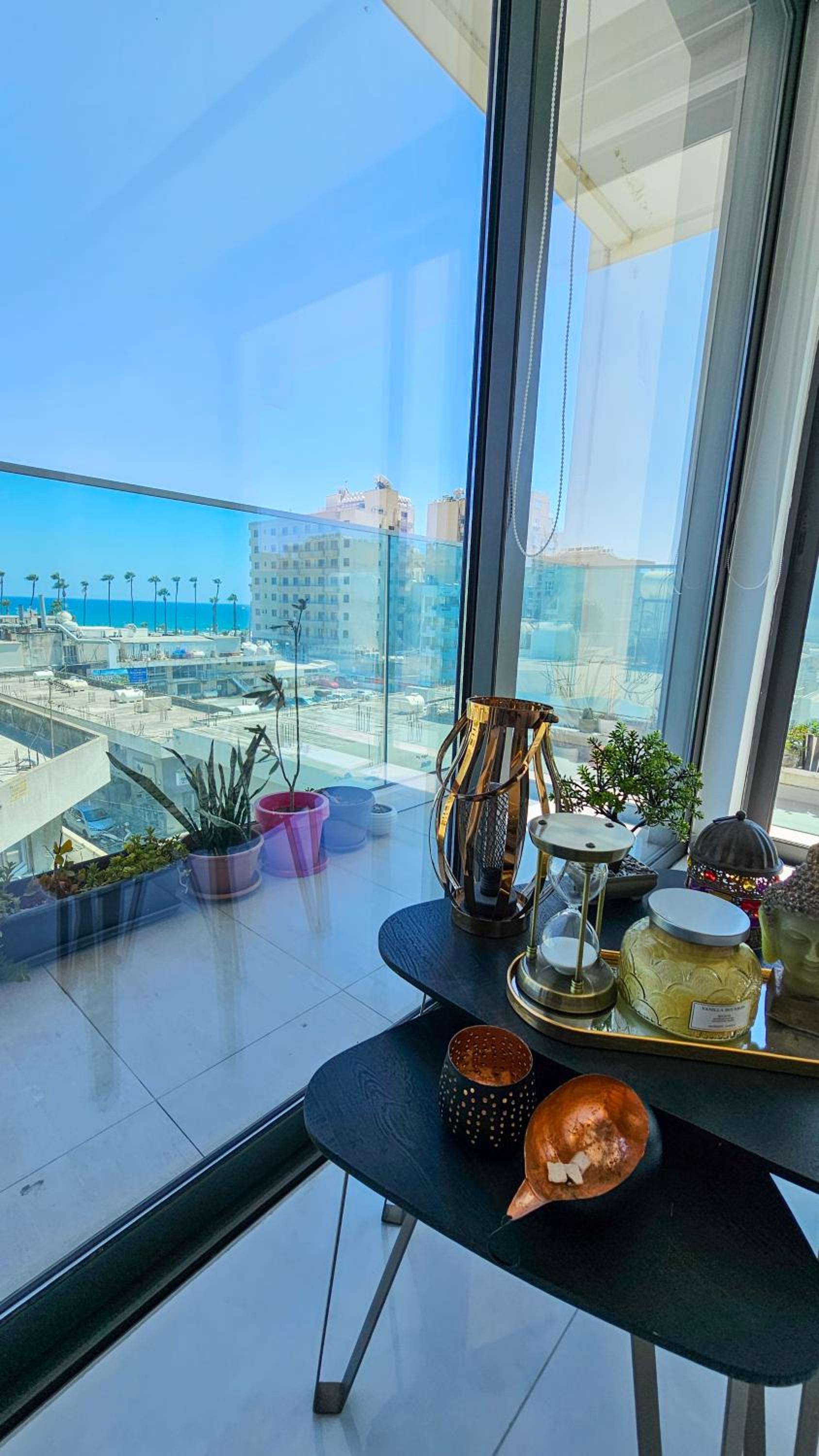 Seaview Business Hub Apartment