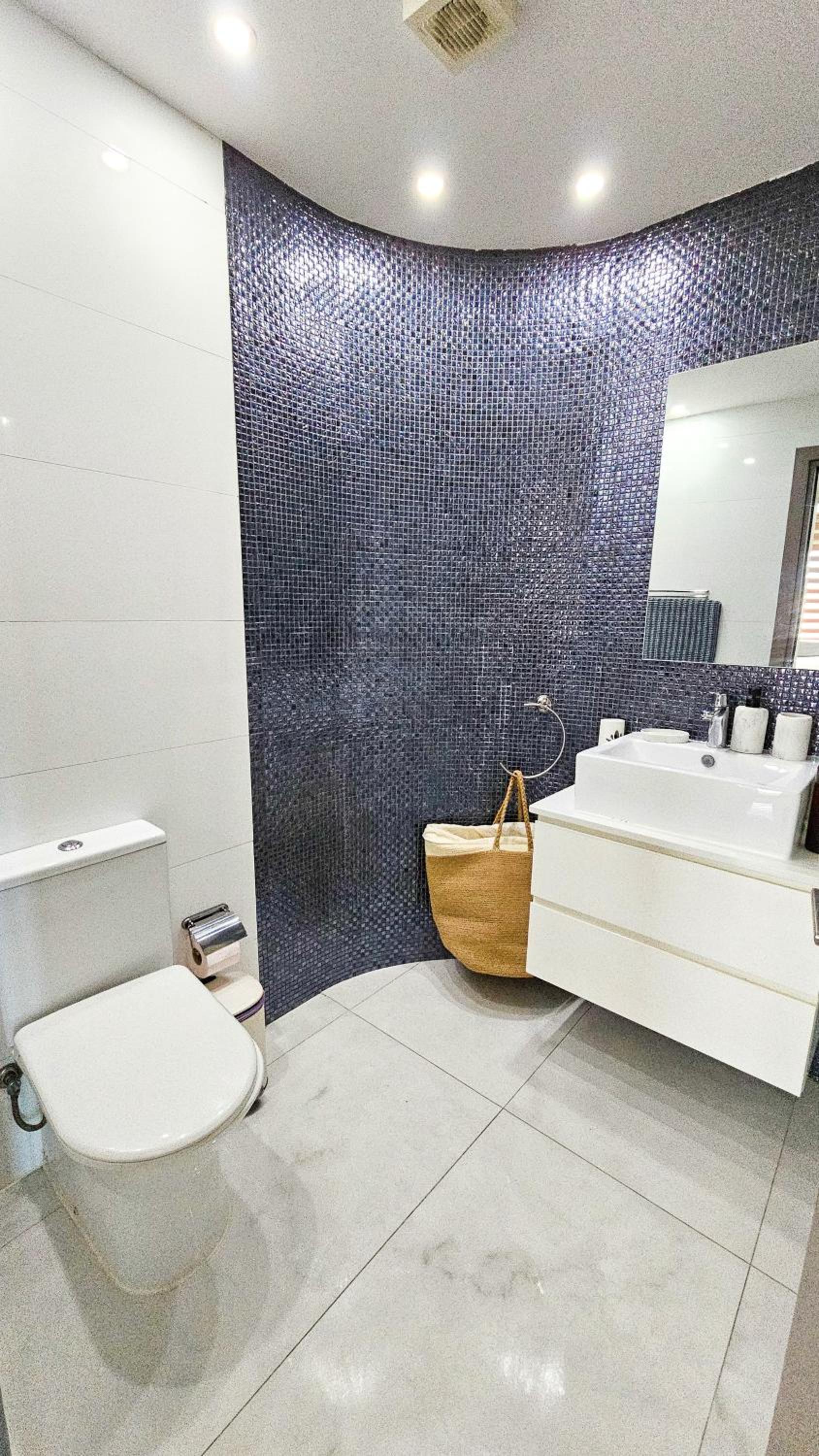 Seaview Business Hub Apartment