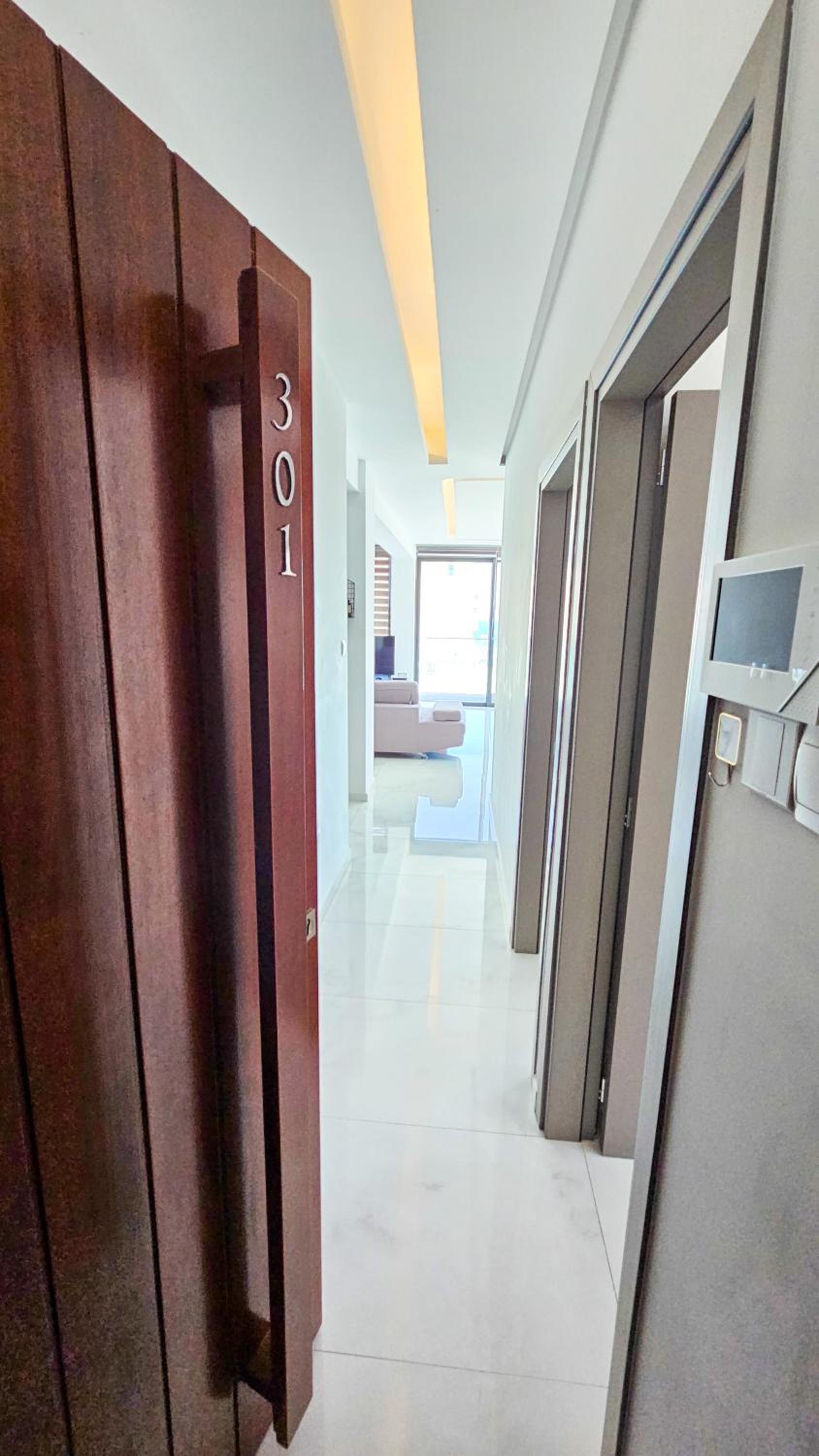 Seaview Business Hub Apartment