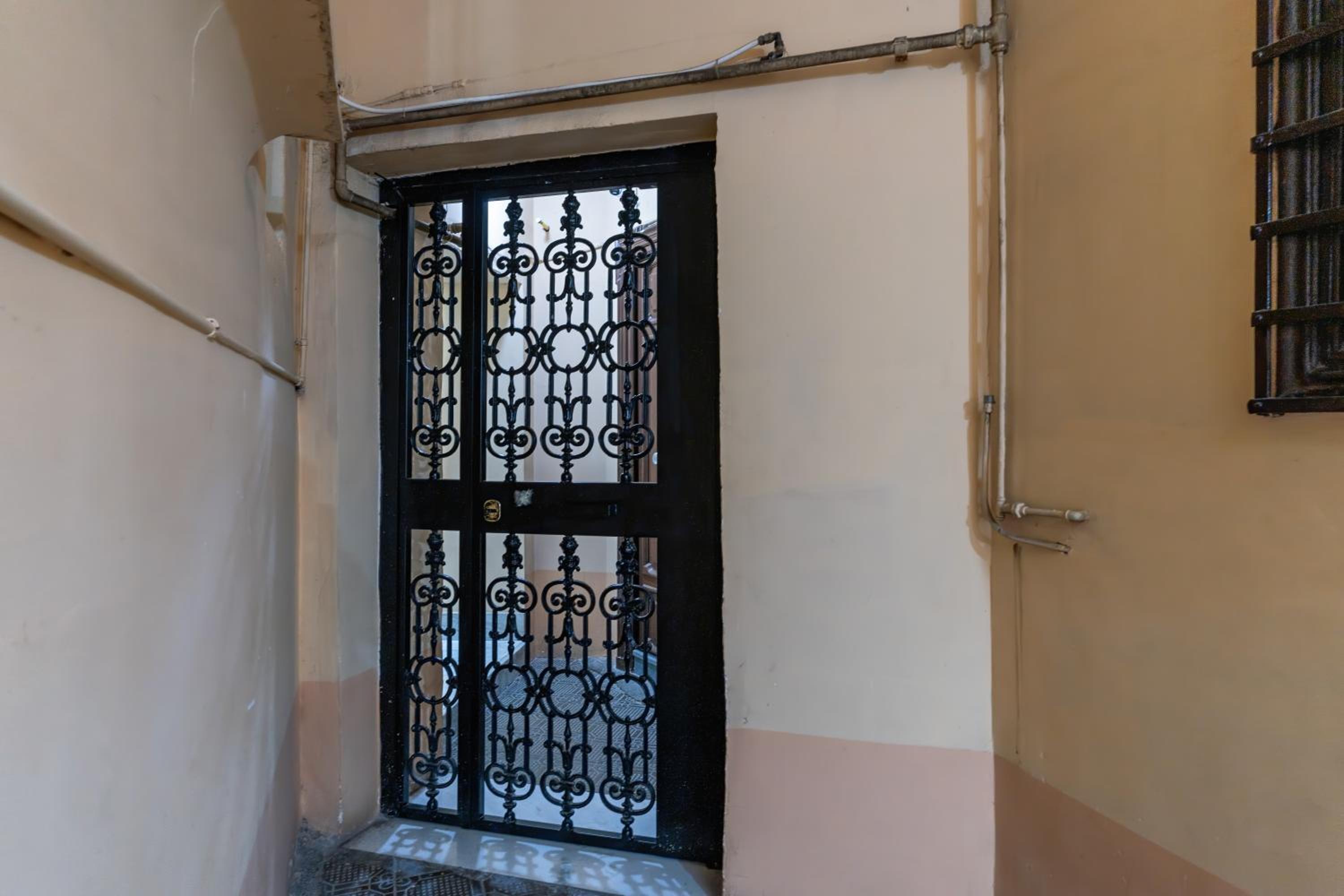Gallery Home