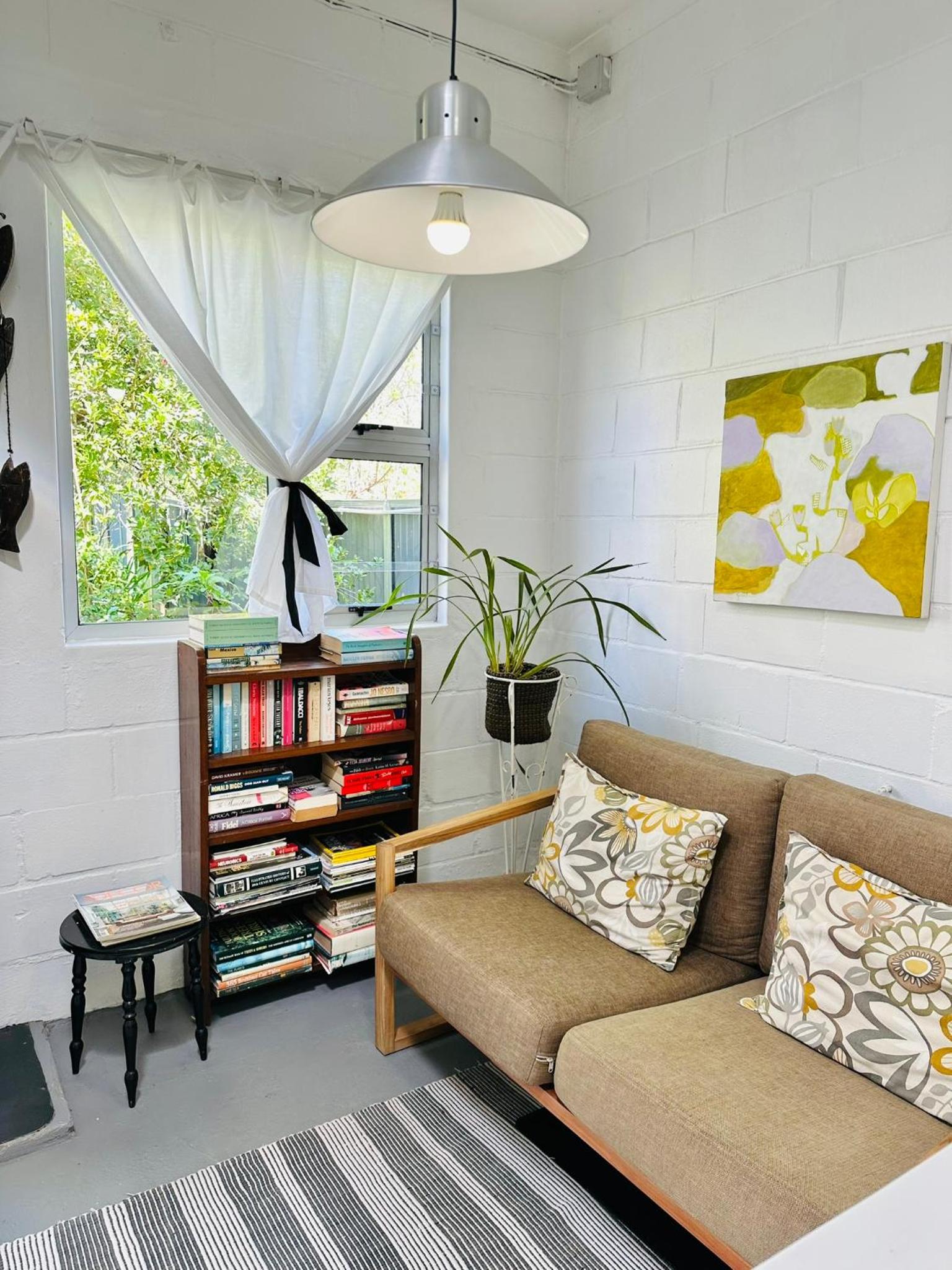 Agapanthus garden cottage