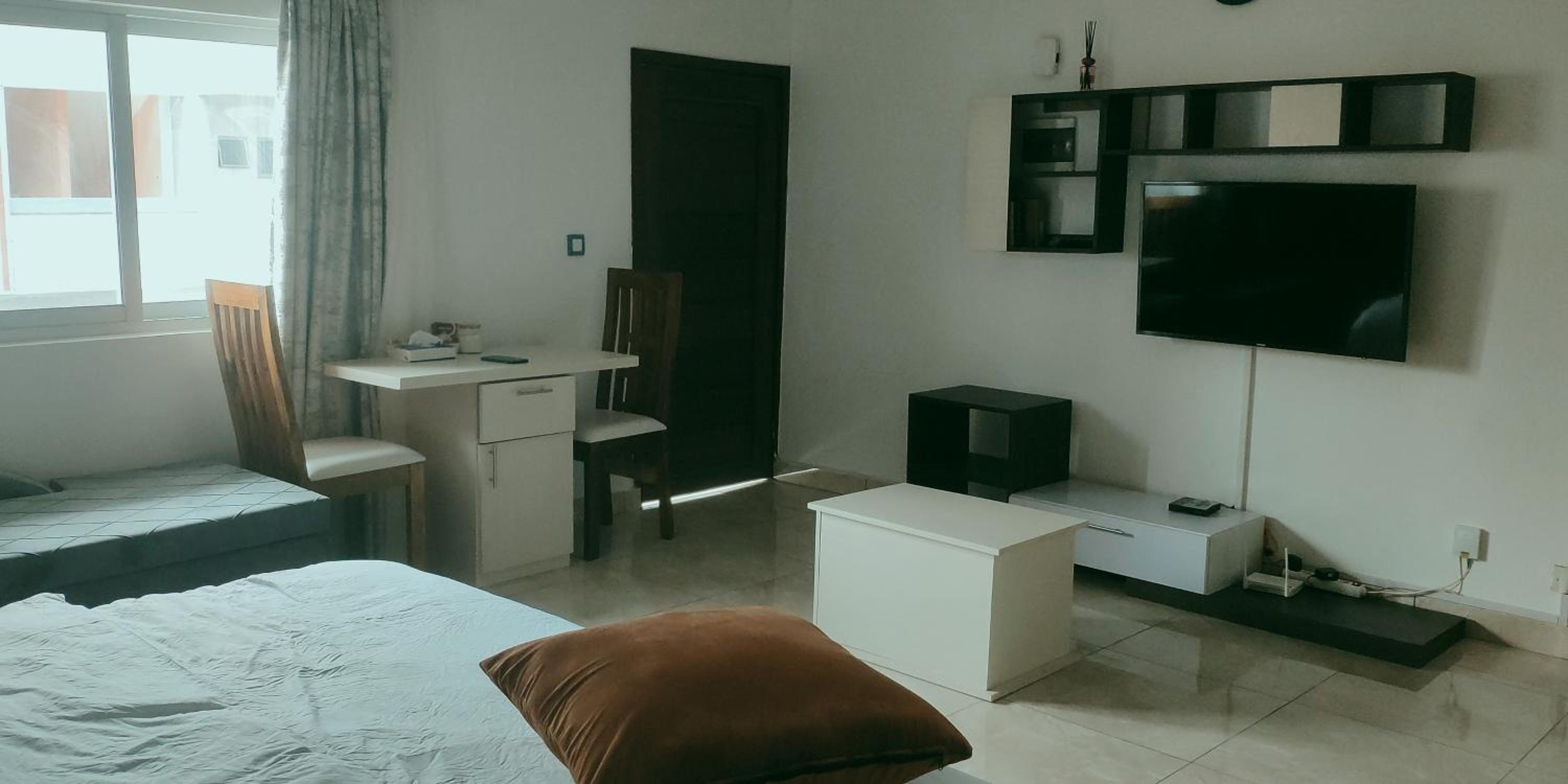 Immeuble Bisrrah, Studio B
