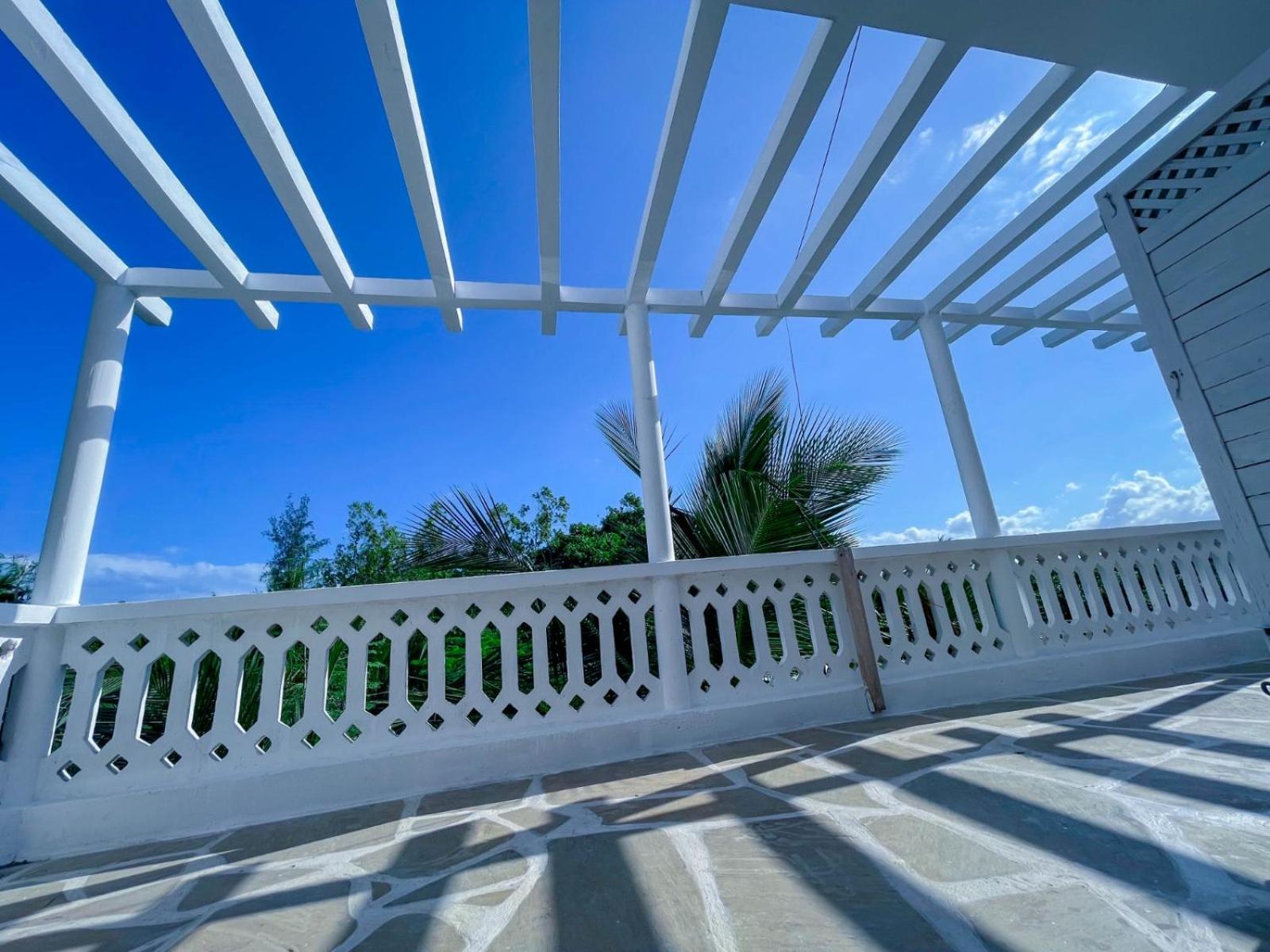 Silent Palms Villa