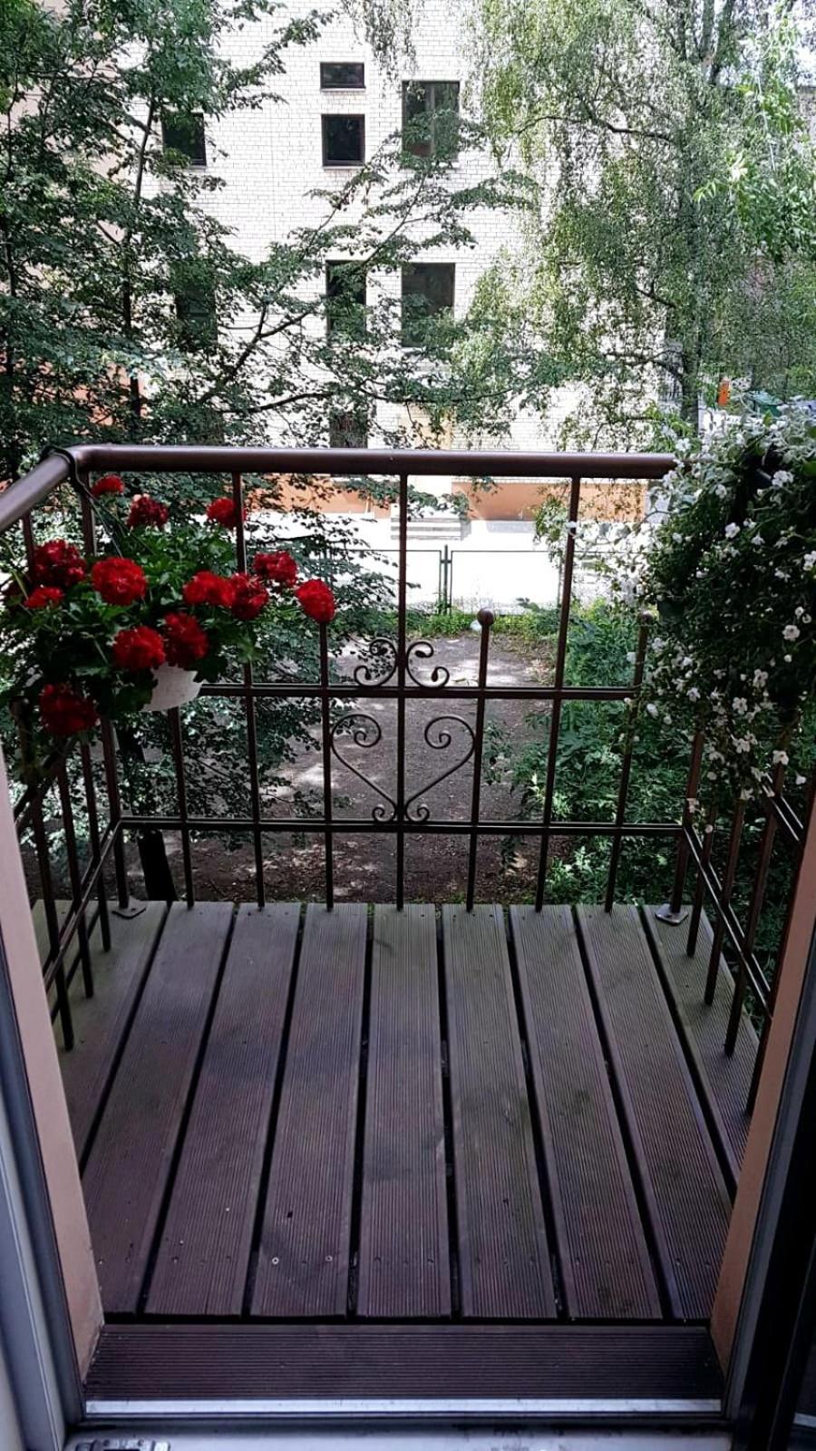 Modern 2 bedroom apartment in the city centre view 4