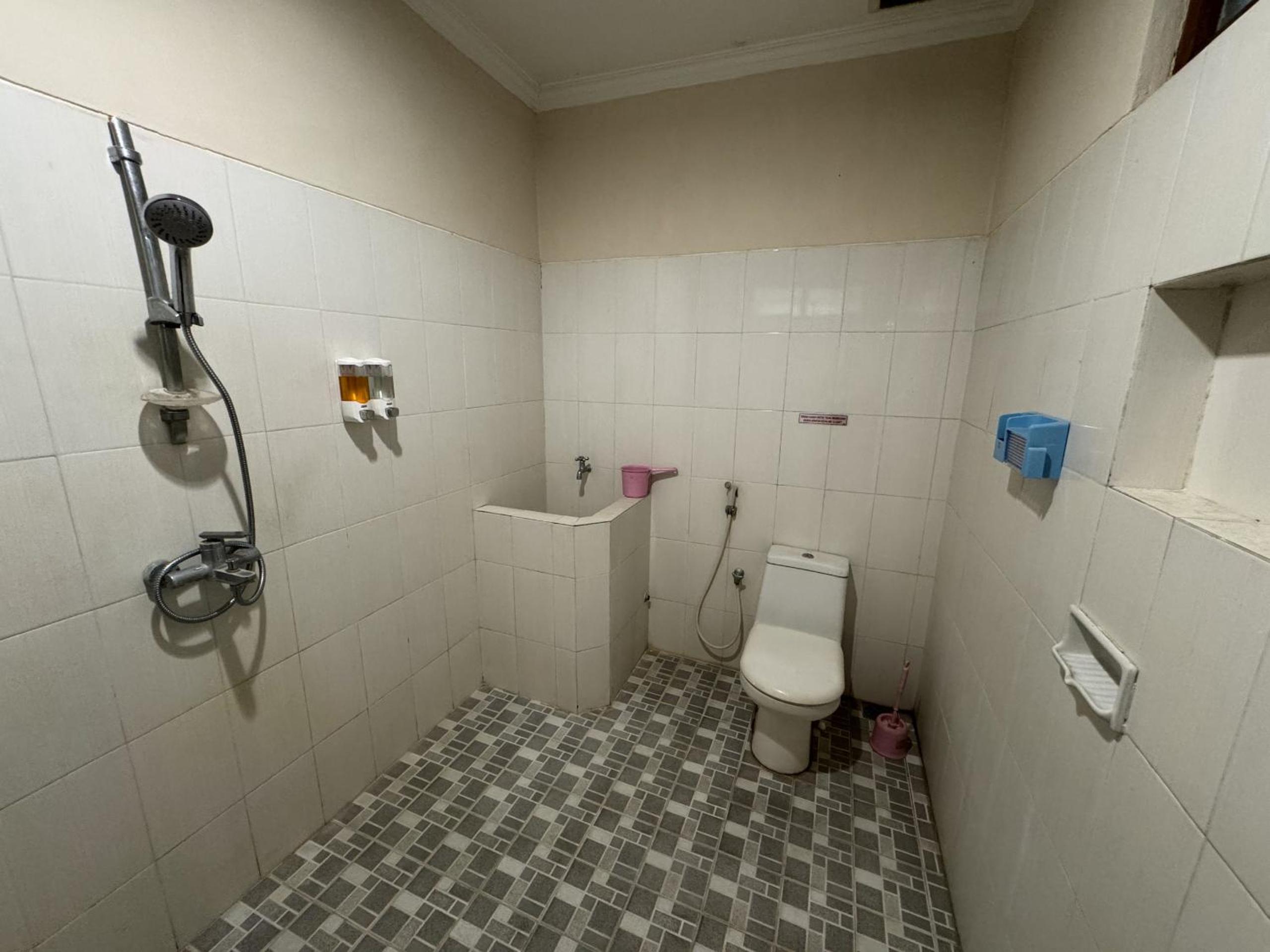 Photo 32