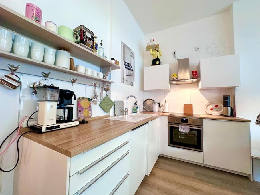 Stylish Quiet City Oasis near Cologne Central Station