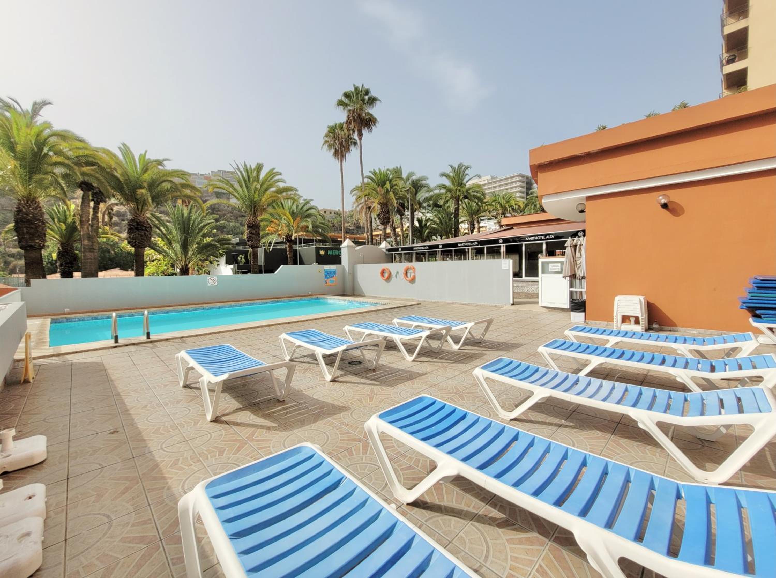 Alta Beachside Apartments