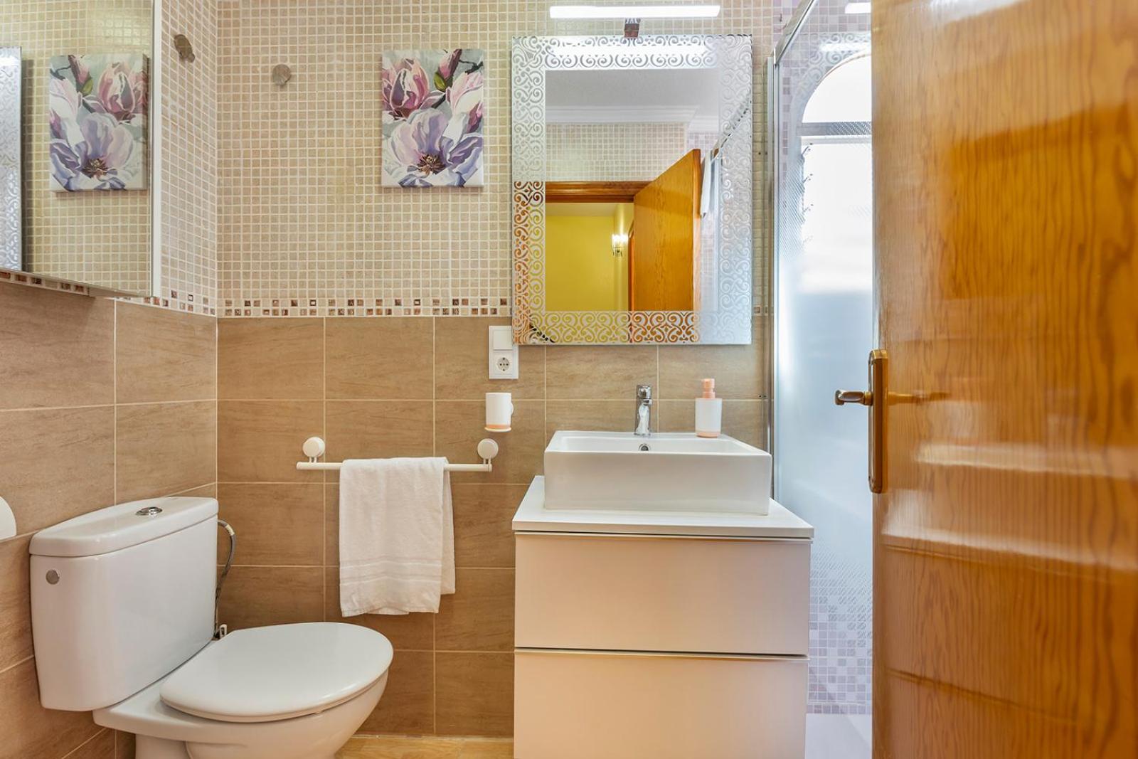 Santa Pola Mediterranean House with AC and Wifi