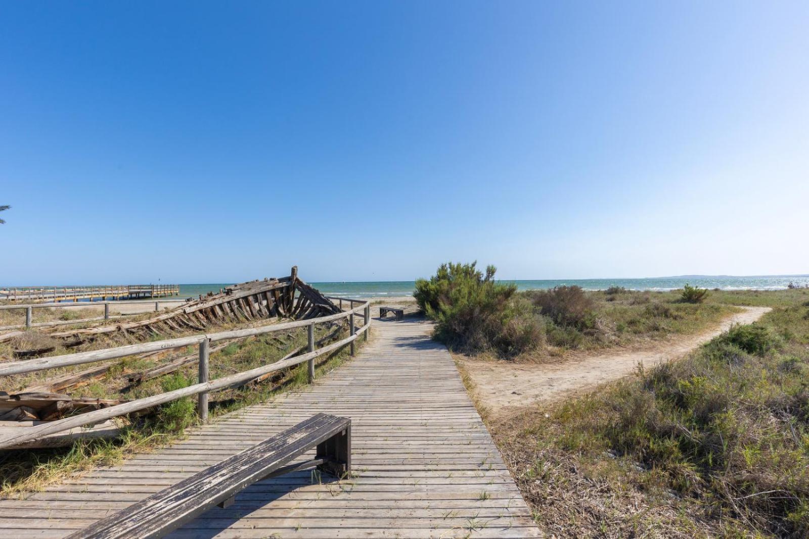 Santa Pola Mediterranean House with AC and Wifi