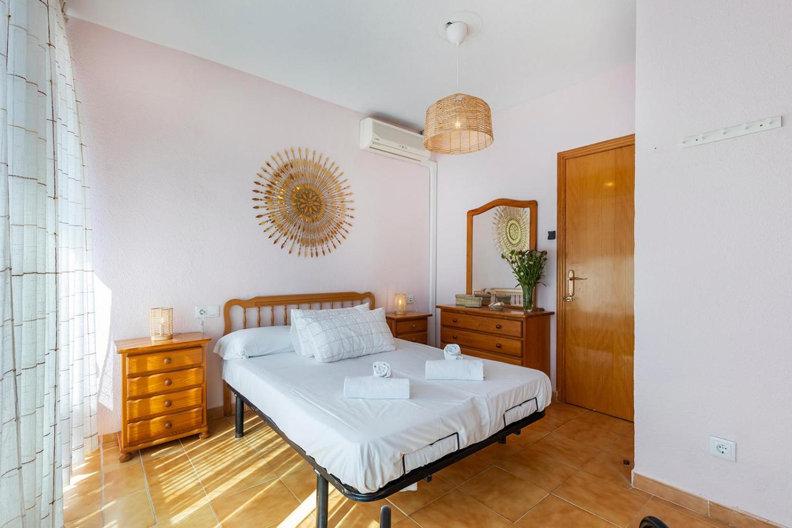 Santa Pola Mediterranean House with AC and Wifi
