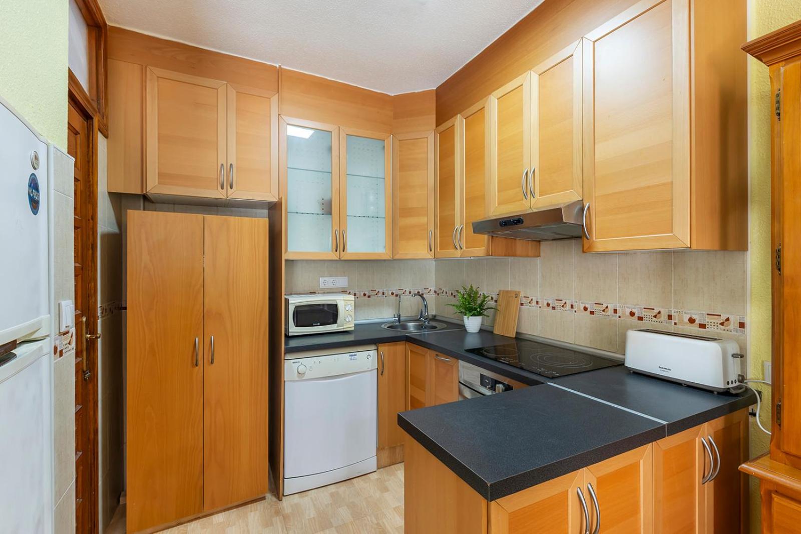 Santa Pola Mediterranean House with AC and Wifi