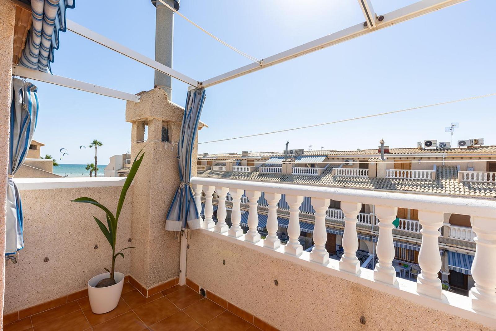 Santa Pola Mediterranean House with AC and Wifi