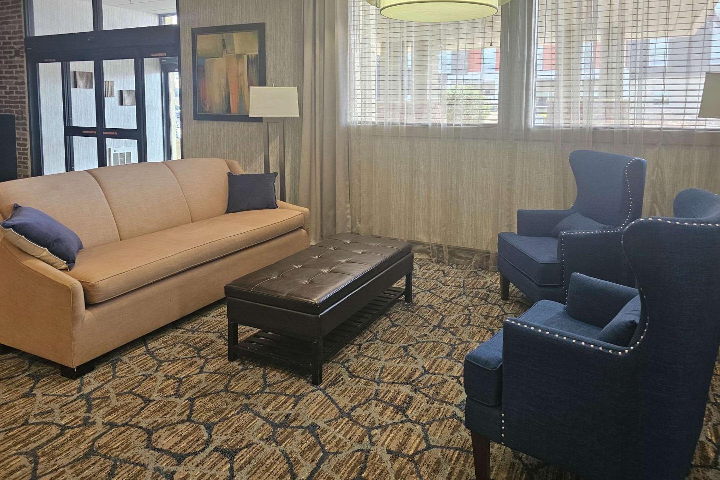 Comfort Inn Plymouth-Minneapolis view 3