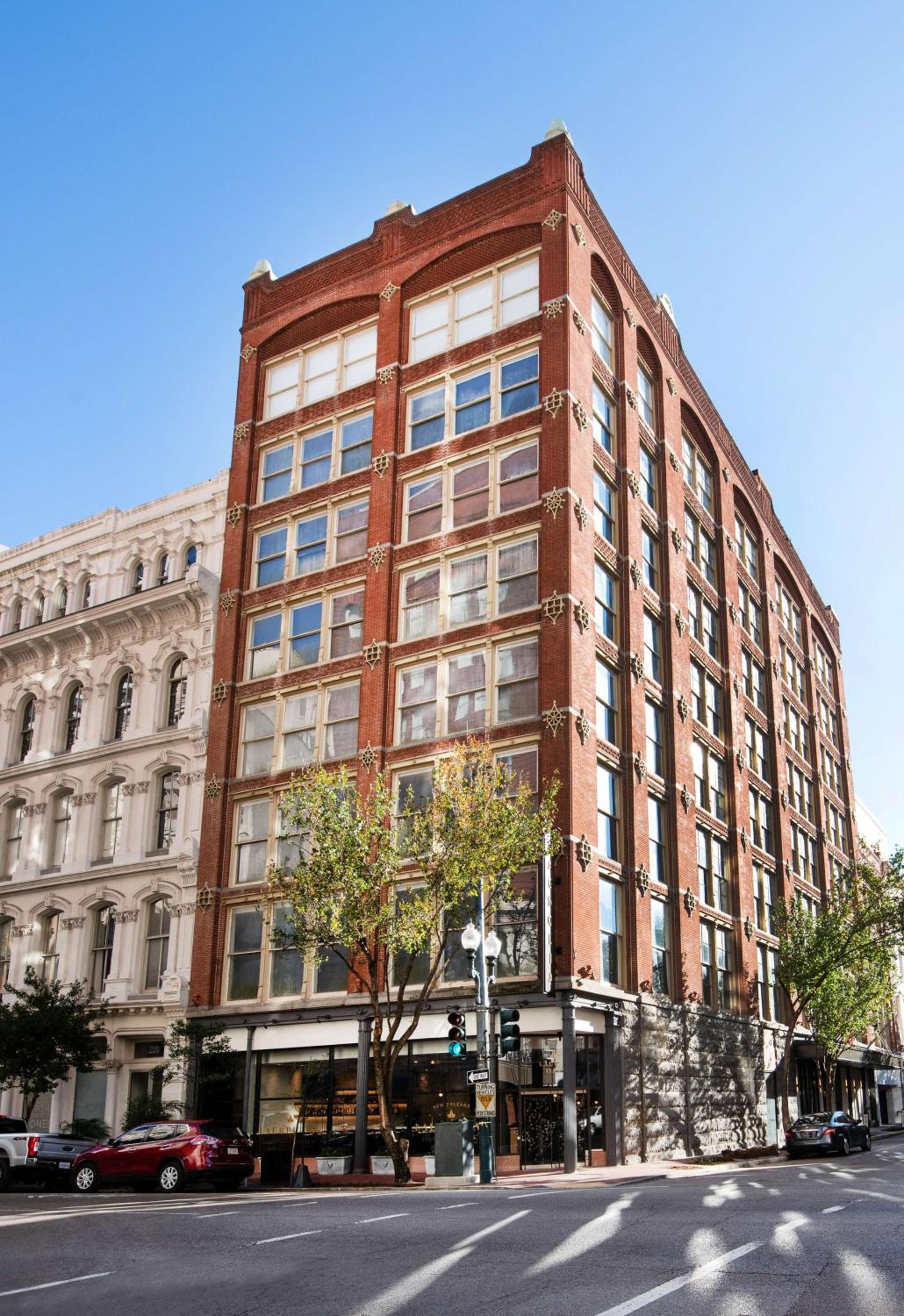 Hotel Theo New Orleans, Tapestry Collection by Hilton - Image 1