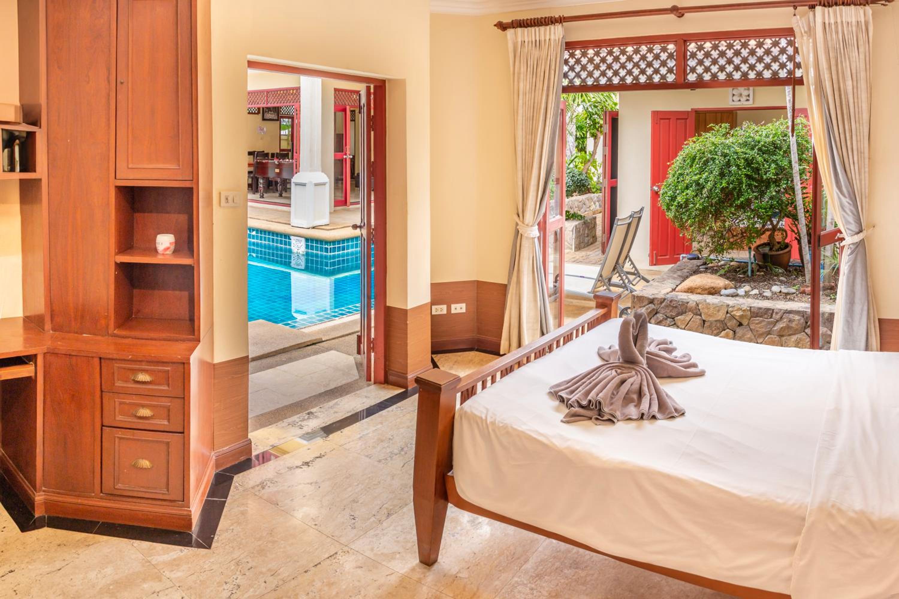 Bali Pool Villa, 5 min to walking street & the beaches view 5