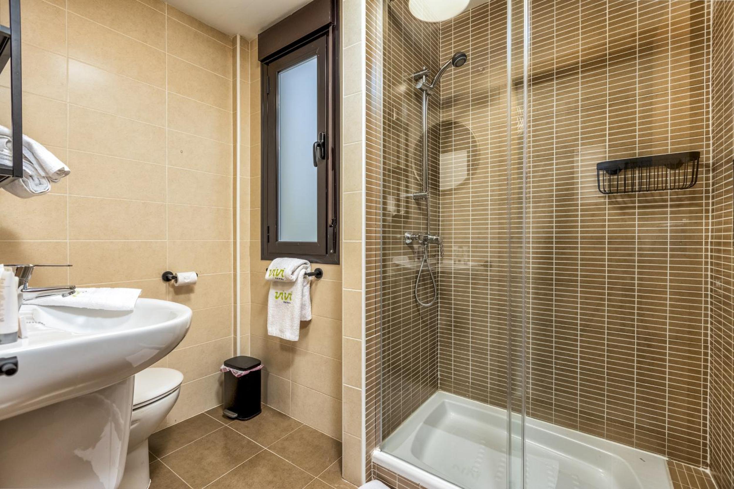 ViVi Homes - El Sembrador Pool, Terrace & Golf