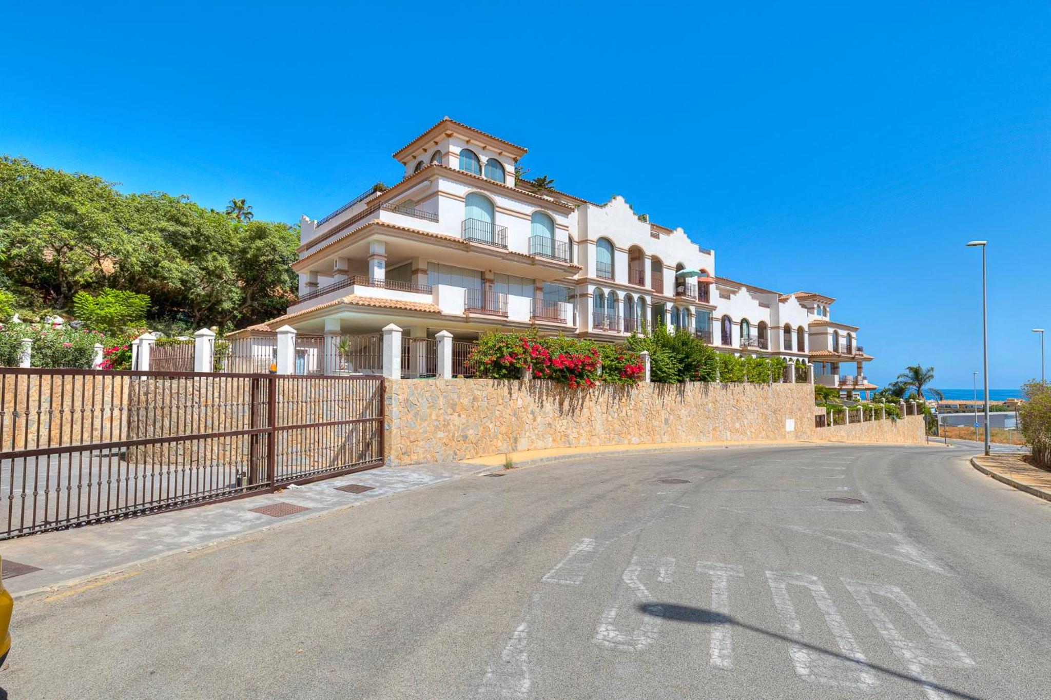 Oasis La Cala