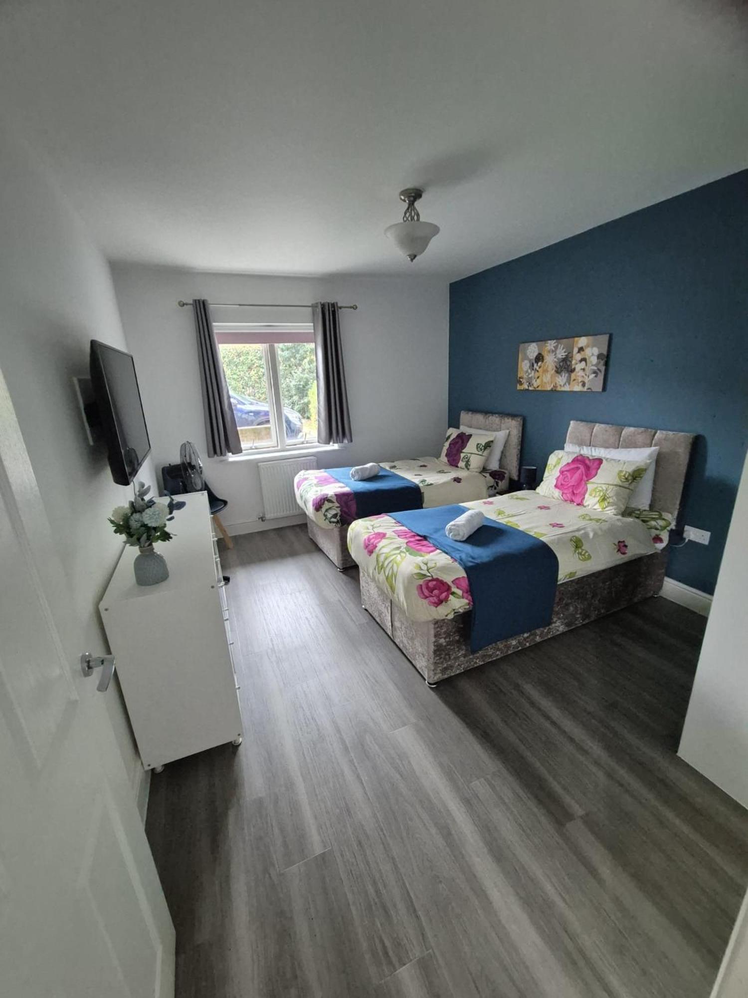 Luxury 2Bedroom - 2Bath - Prime location - Patio