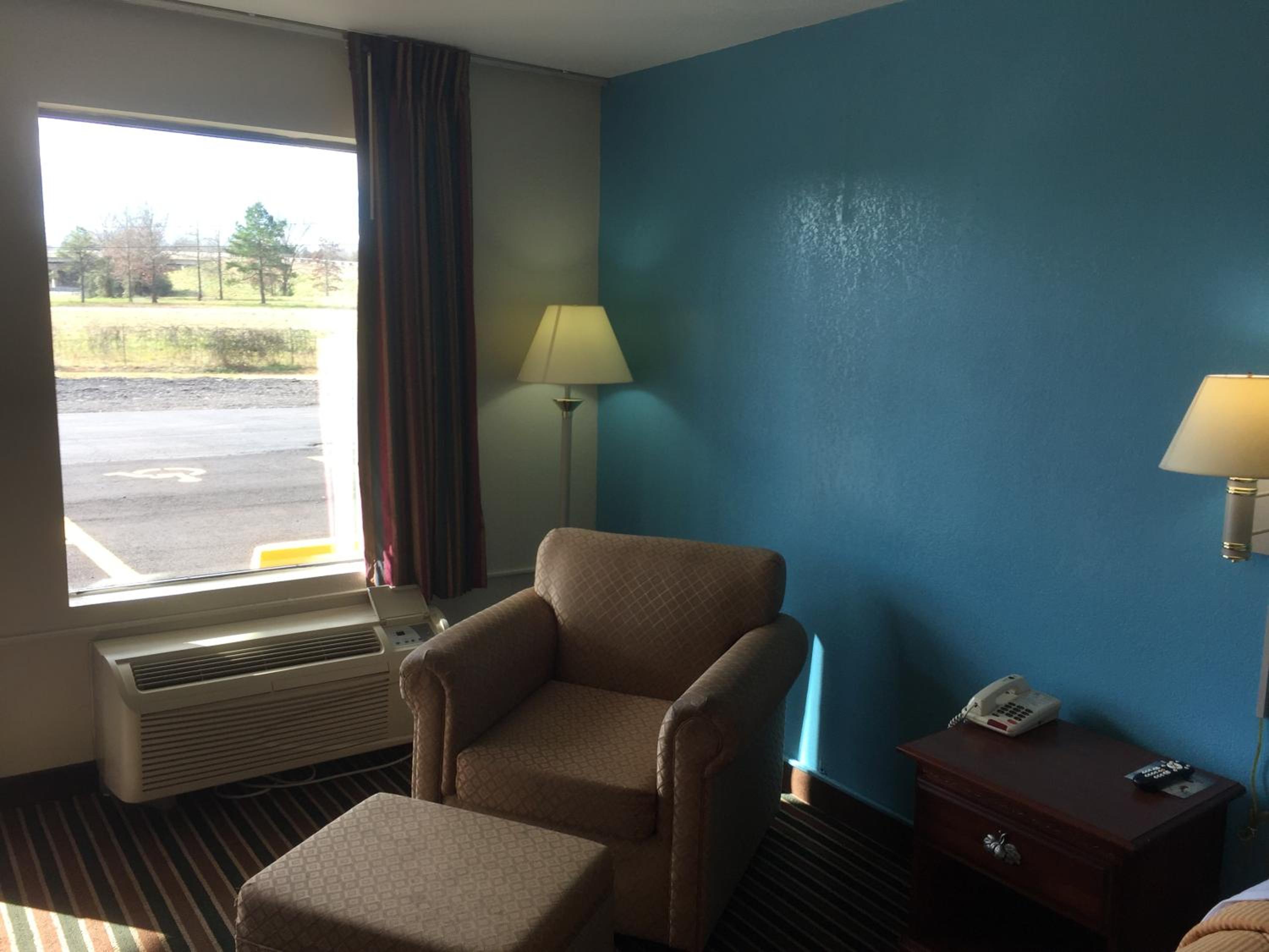 American Inn Morrilton - Property Image 4