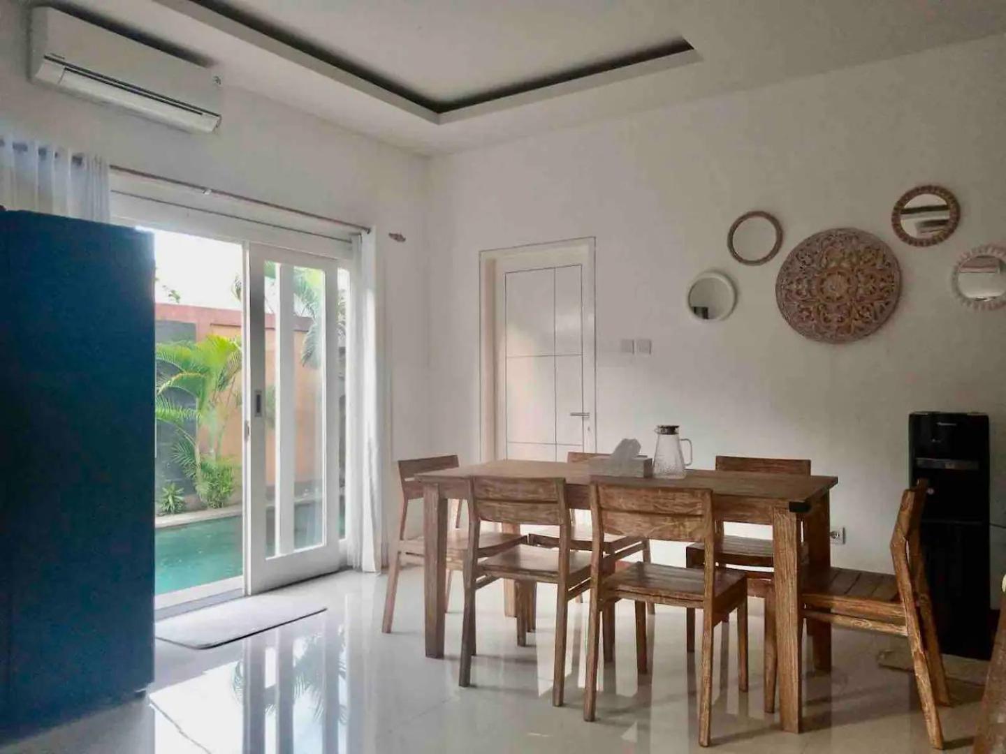 Modern 3BR Villa in Seminyak with Stunning Pool view 2
