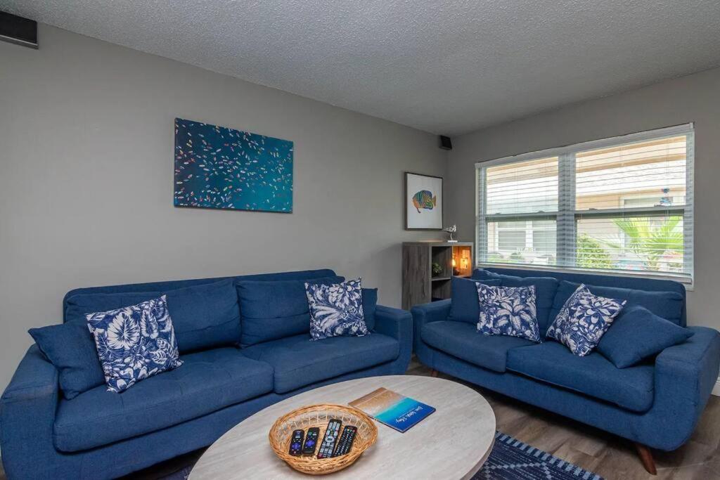 Spanish Villa Suite 52 - Damage Free & Across the Street from White Sand Beaches of Indian Rocks Beach! view 2