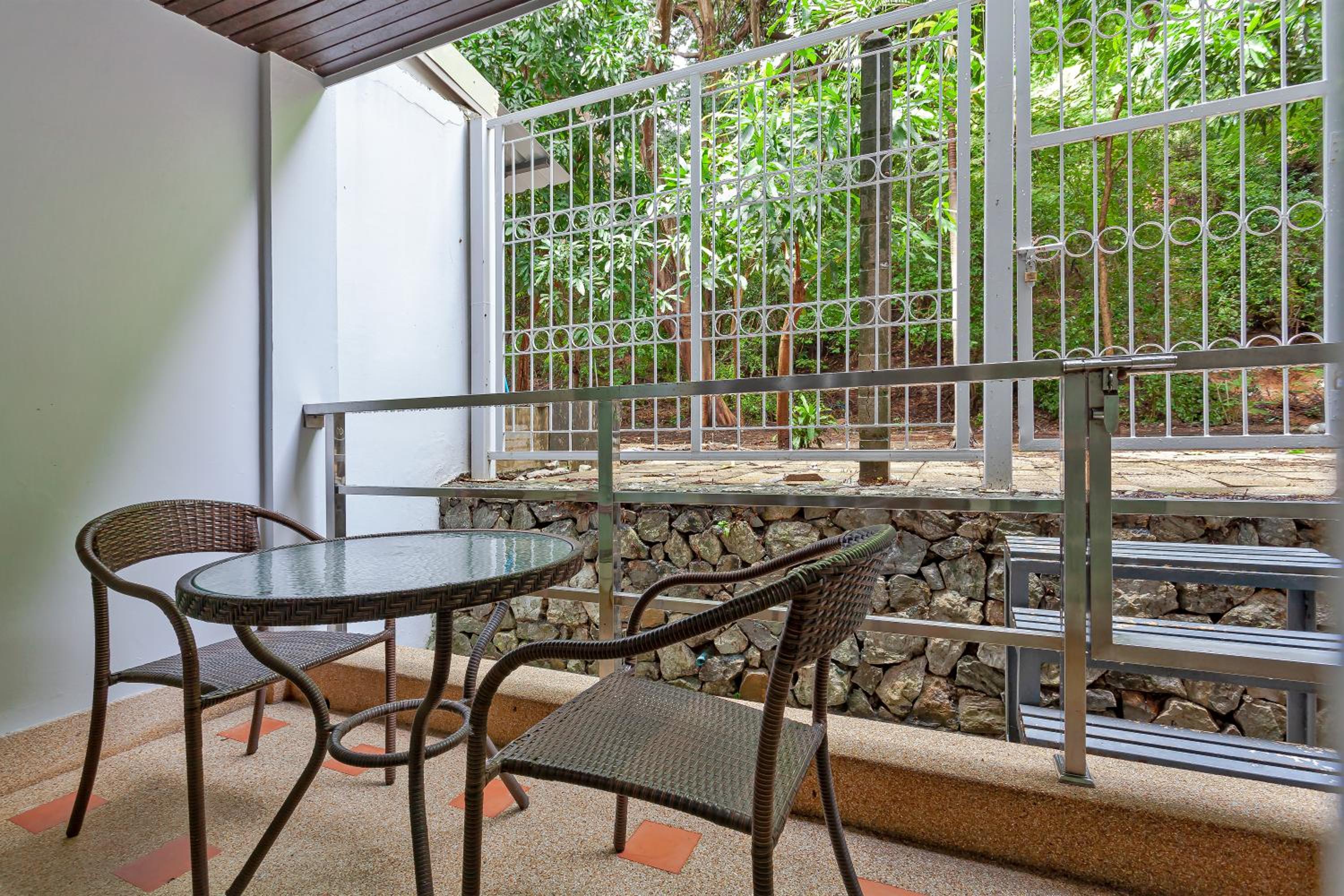 Grosvenor House - On the Phra Tamnak Hill