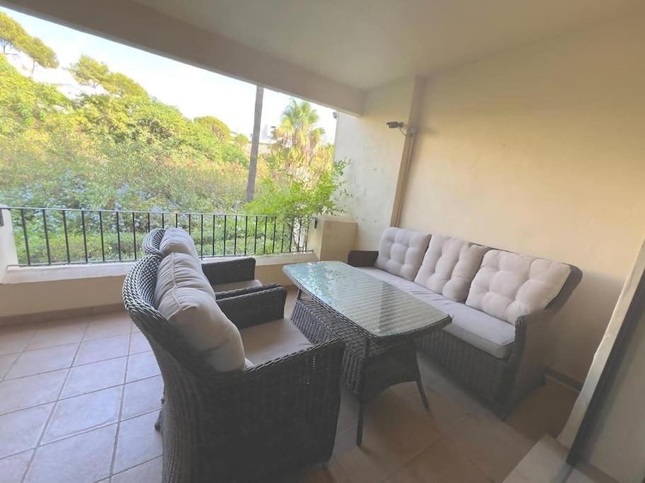 Elegant 3-Bedroom Apartment in La Quinta Marbella