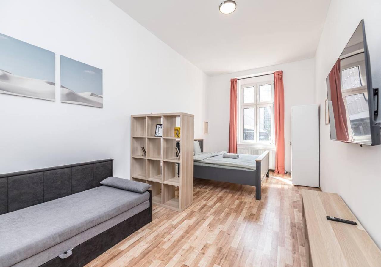 Elegance Apartments