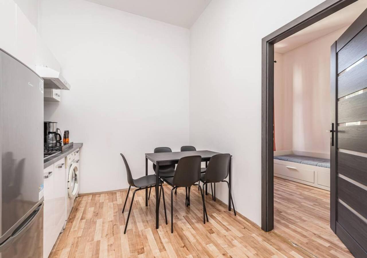 Elegance Apartments