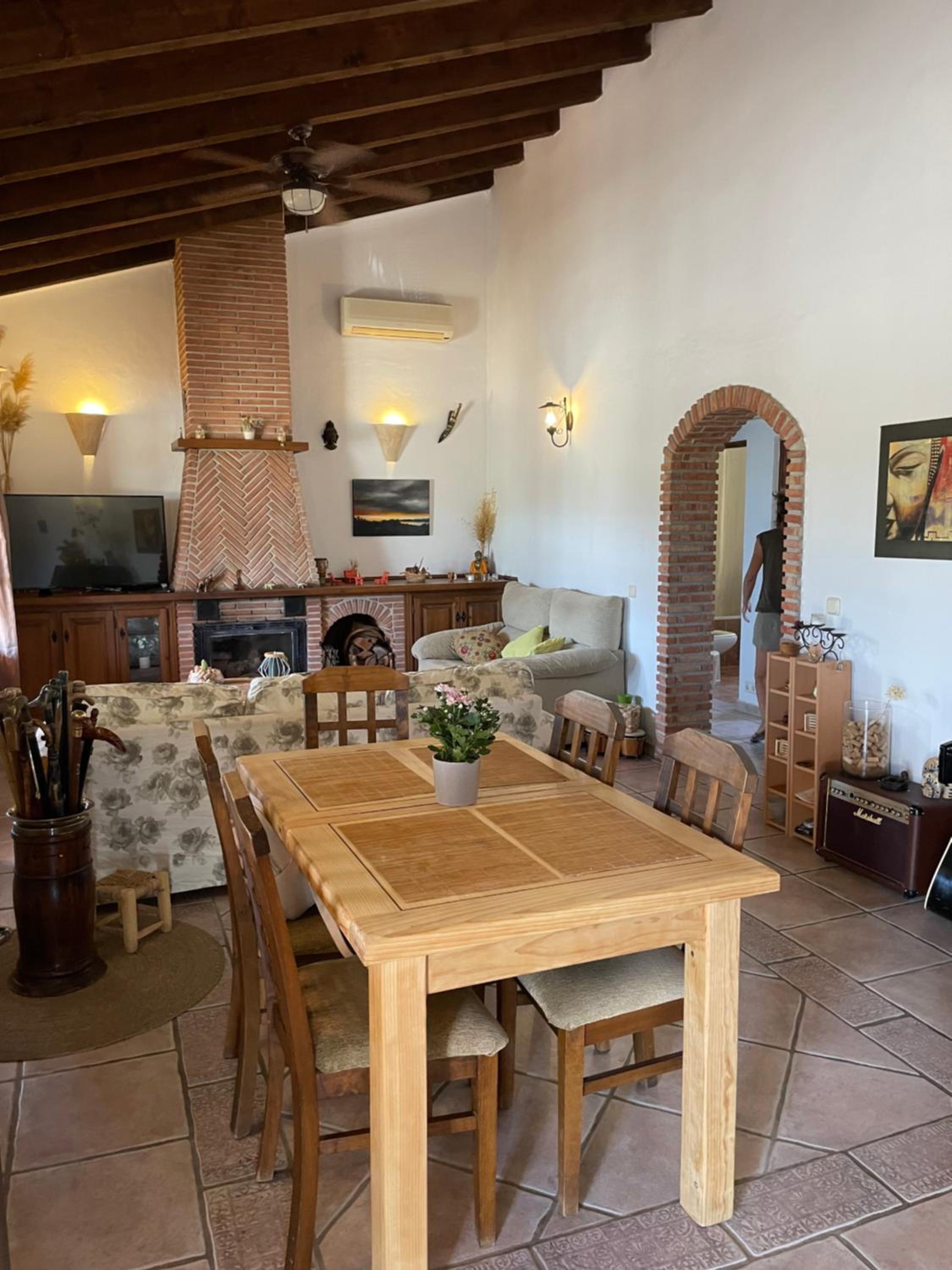 Casa Alegría