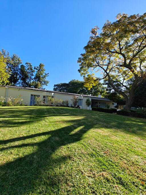 Blessed House Luxury into Nature in Sandton Apartment Home