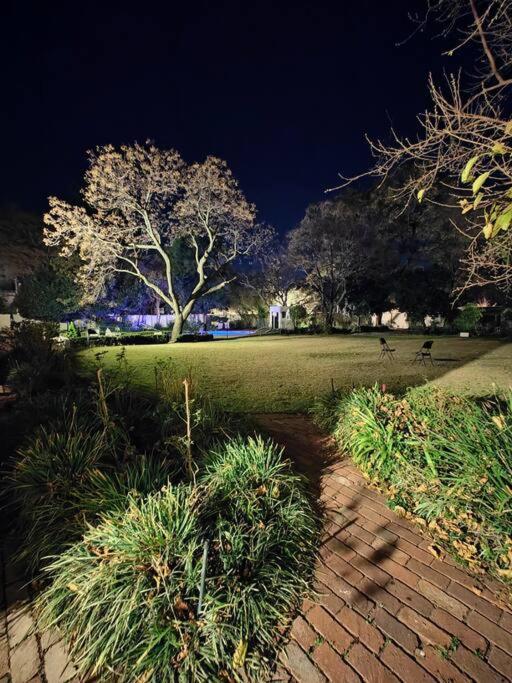 Blessed House Luxury into Nature in Sandton Apartment Home