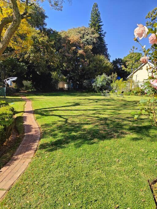 Blessed House Luxury into Nature in Sandton Apartment Home