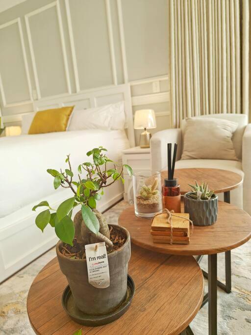 Blessed House Luxury into Nature in Sandton Apartment Home