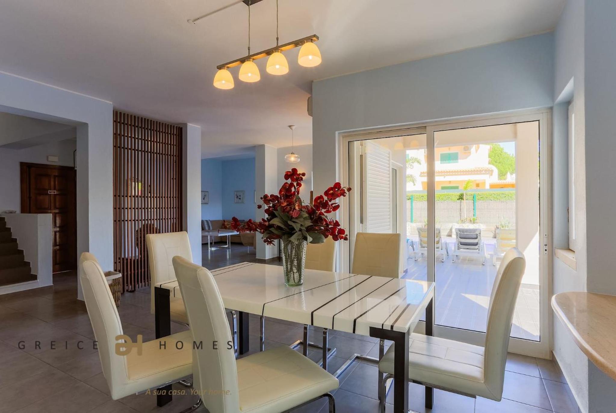 Villa Oriente - Greice Homes view 2