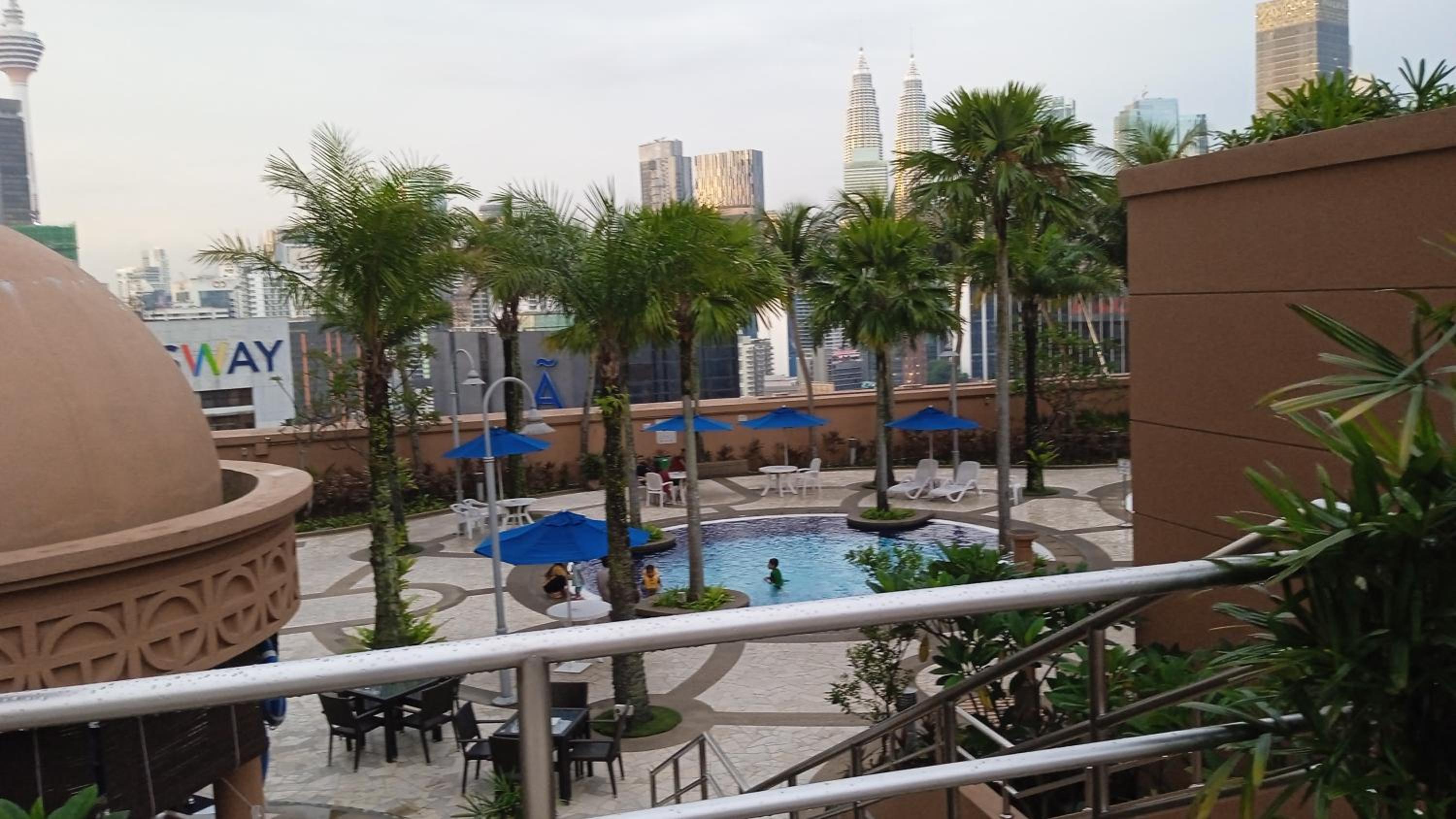 Bukitbintang World Service Suites at Times Square