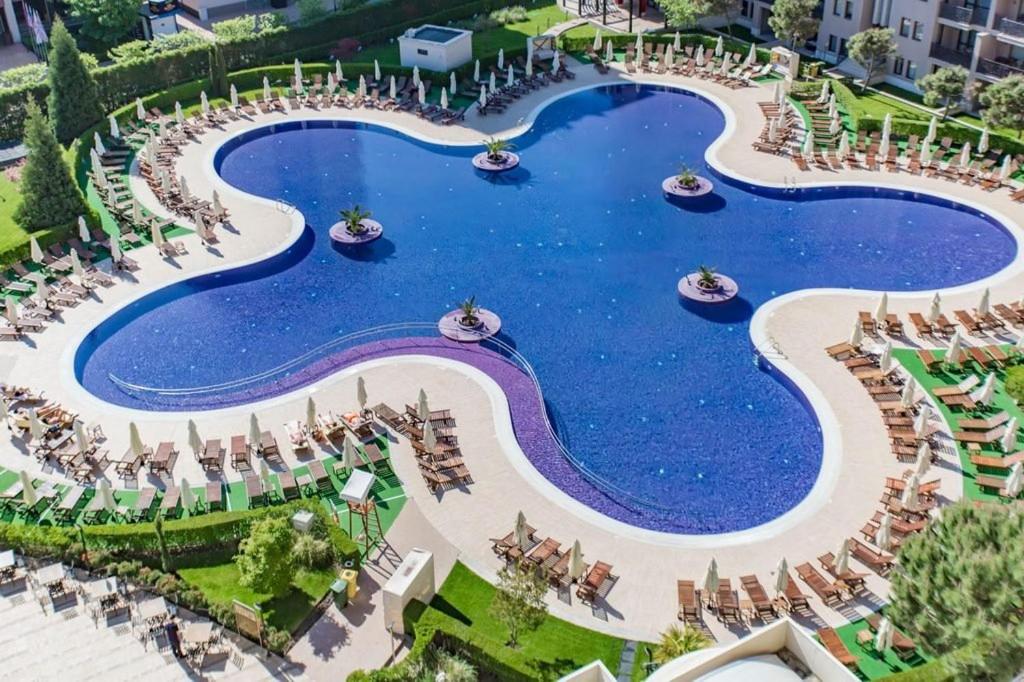 Luxury sea view, 5star Barcelo on Beach