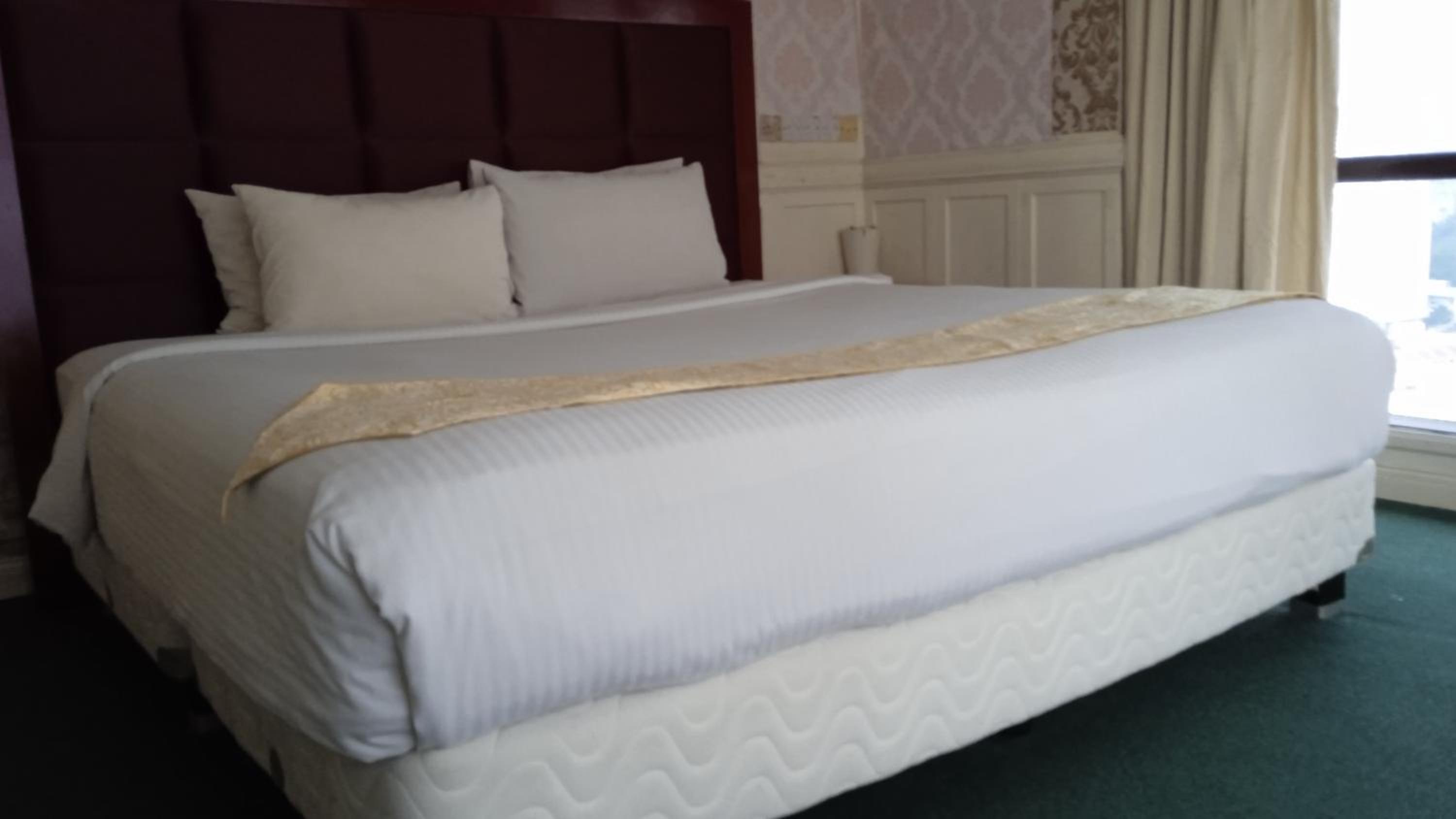 Bukitbintang World Service Suites at Times Square