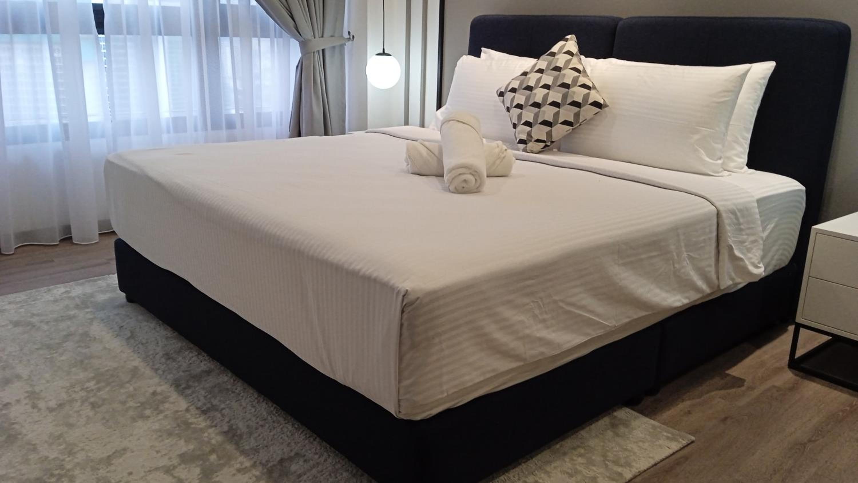 Bukitbintang World Service Suites at Times Square