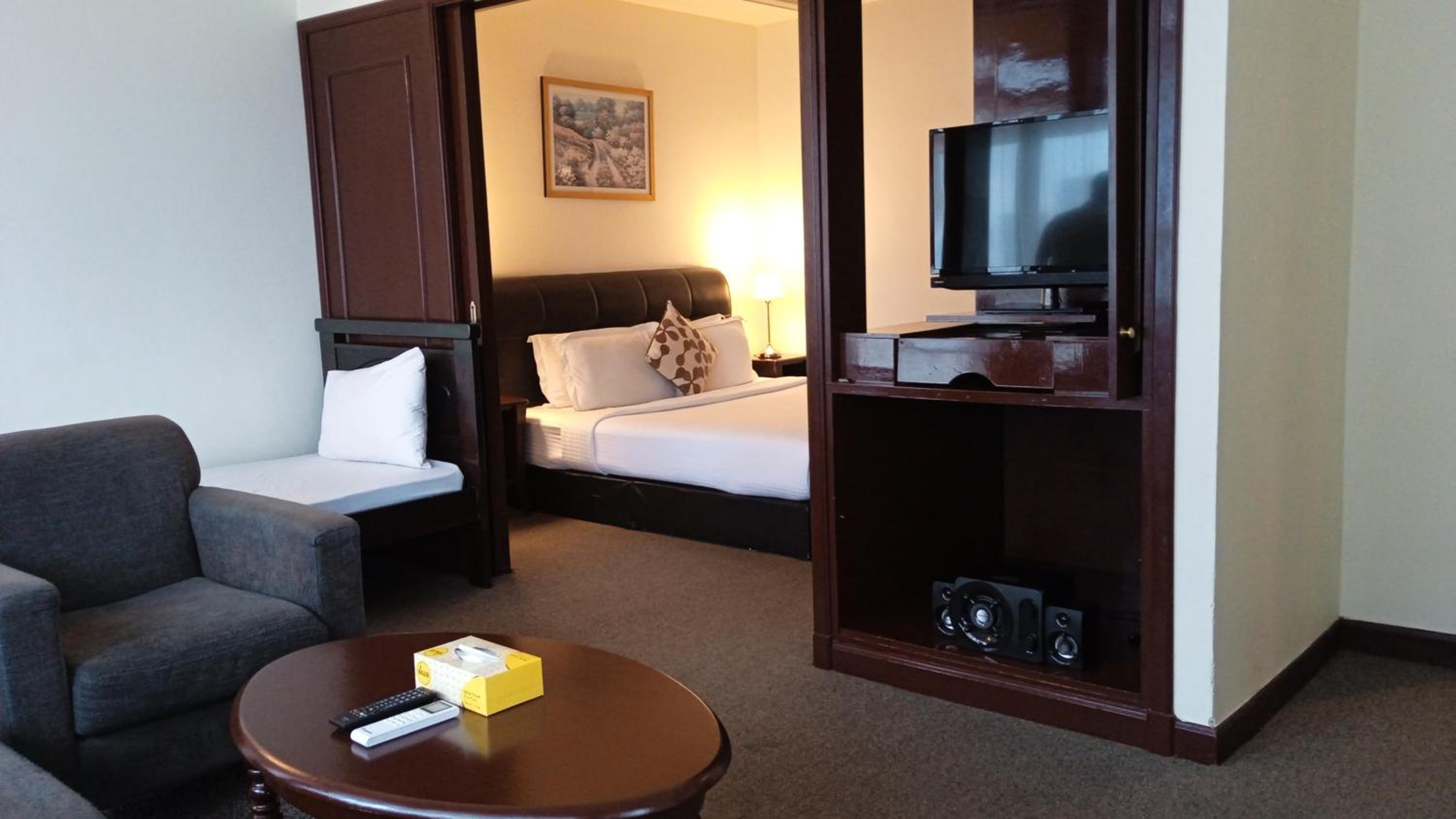 Bukitbintang World Service Suites at Times Square