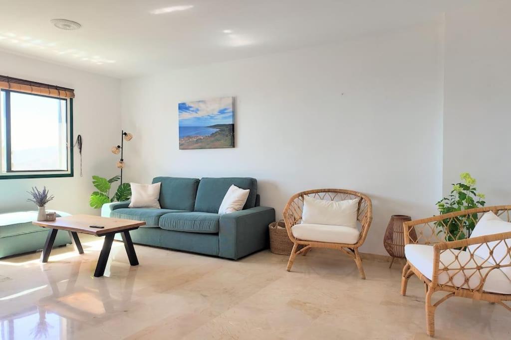 Buenavista 4 bed-room by Casa del sol HR