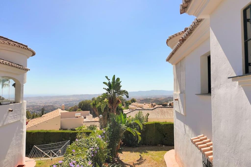 Buenavista 4 bed-room by Casa del sol HR