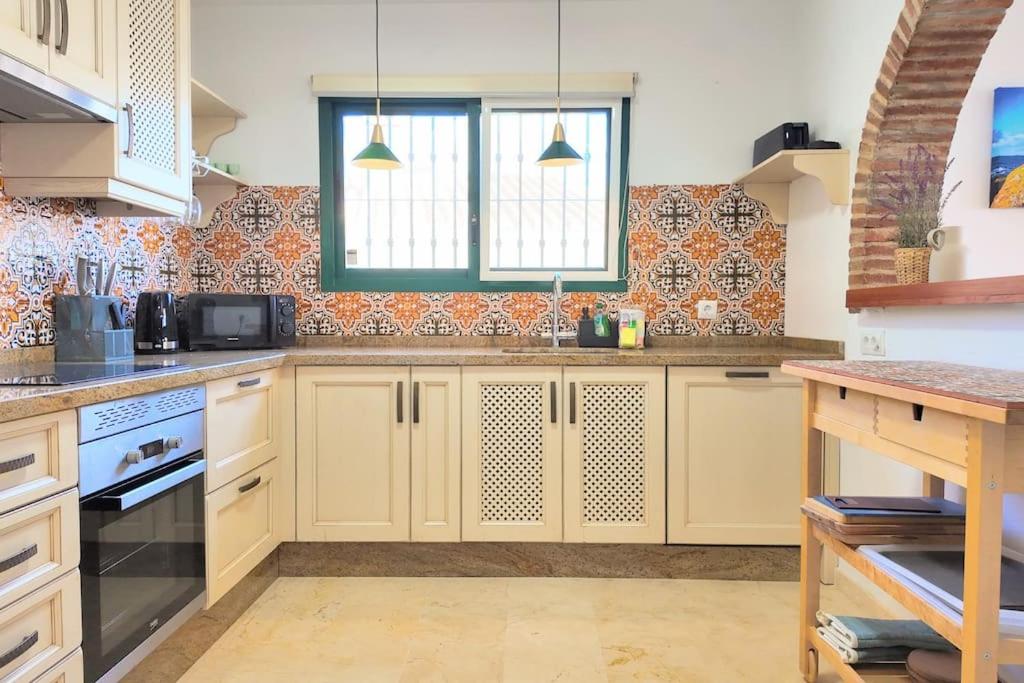 Buenavista 4 bed-room by Casa del sol HR
