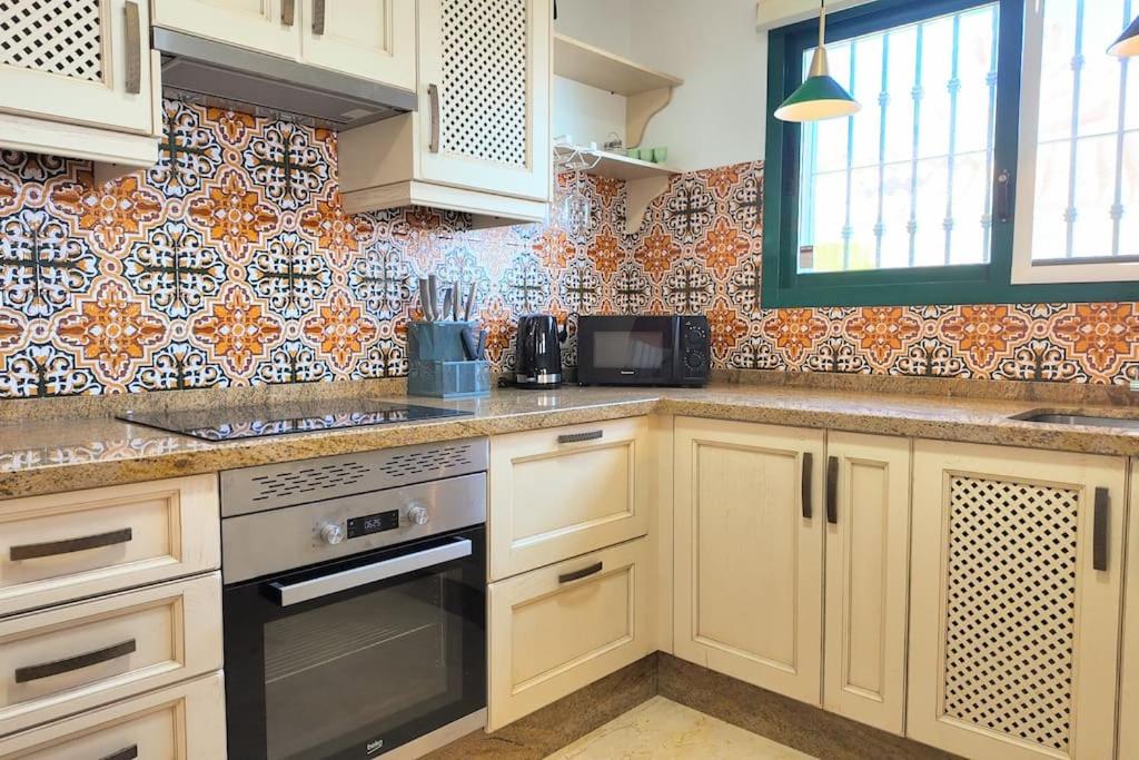 Buenavista 4 bed-room by Casa del sol HR